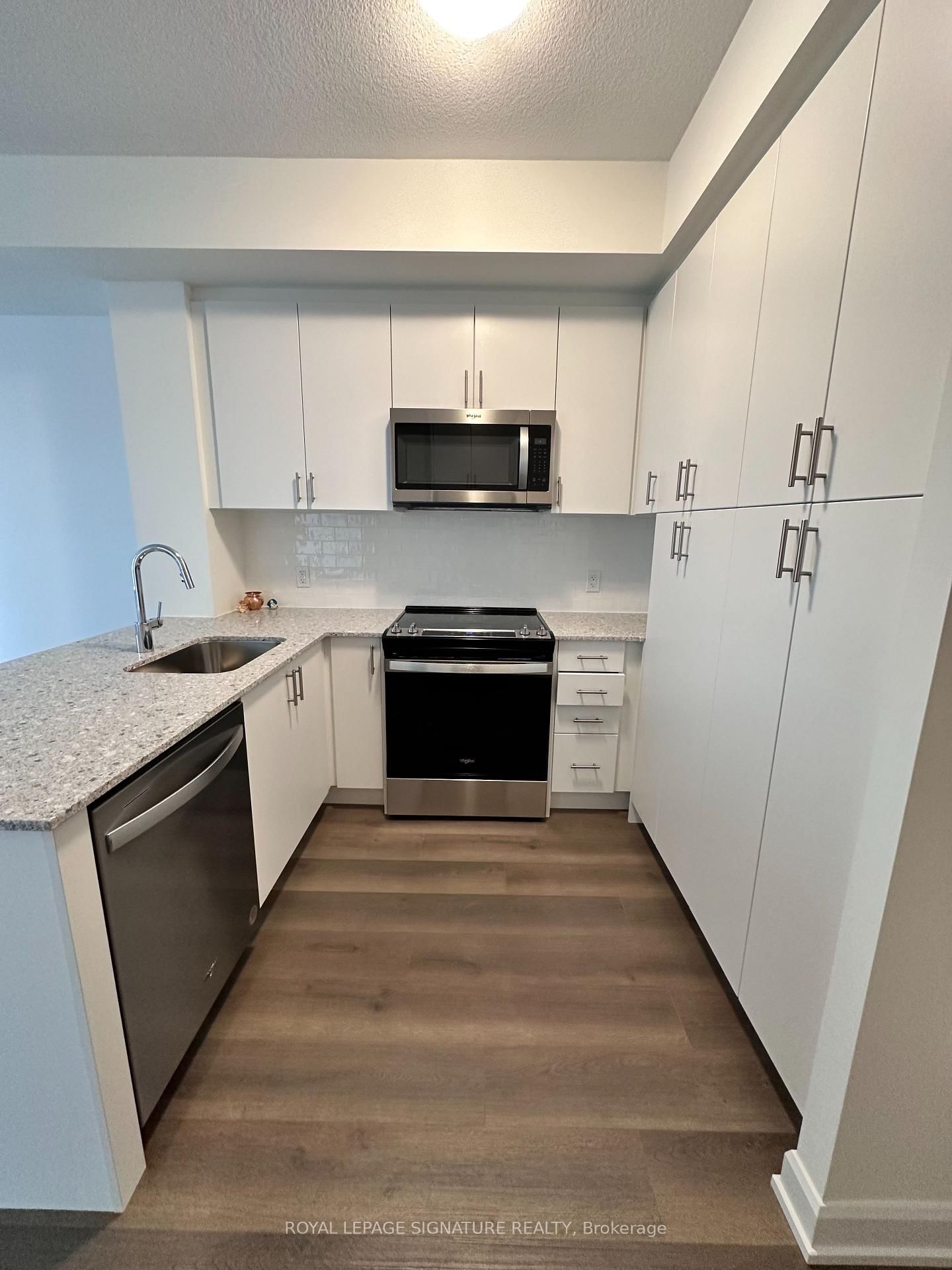 3220 William Coltson Avenue, Unit 517 - Photo 9