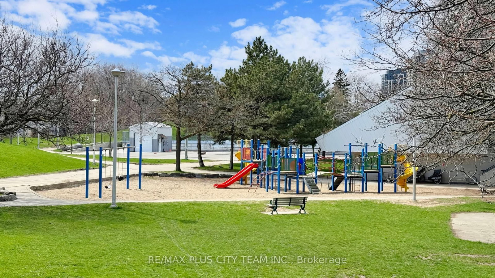 1185 Dupont Street, Unit 2211 - Photo 15