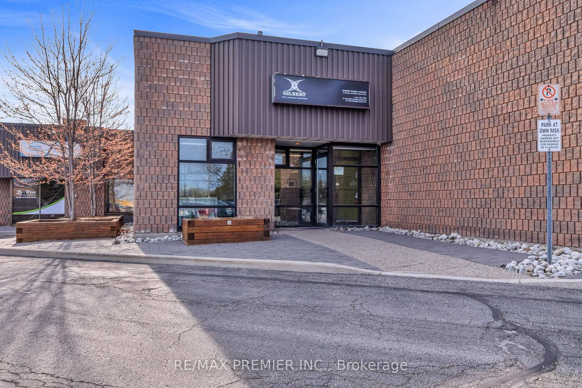 3519 Mainway Drive, Unit 11
