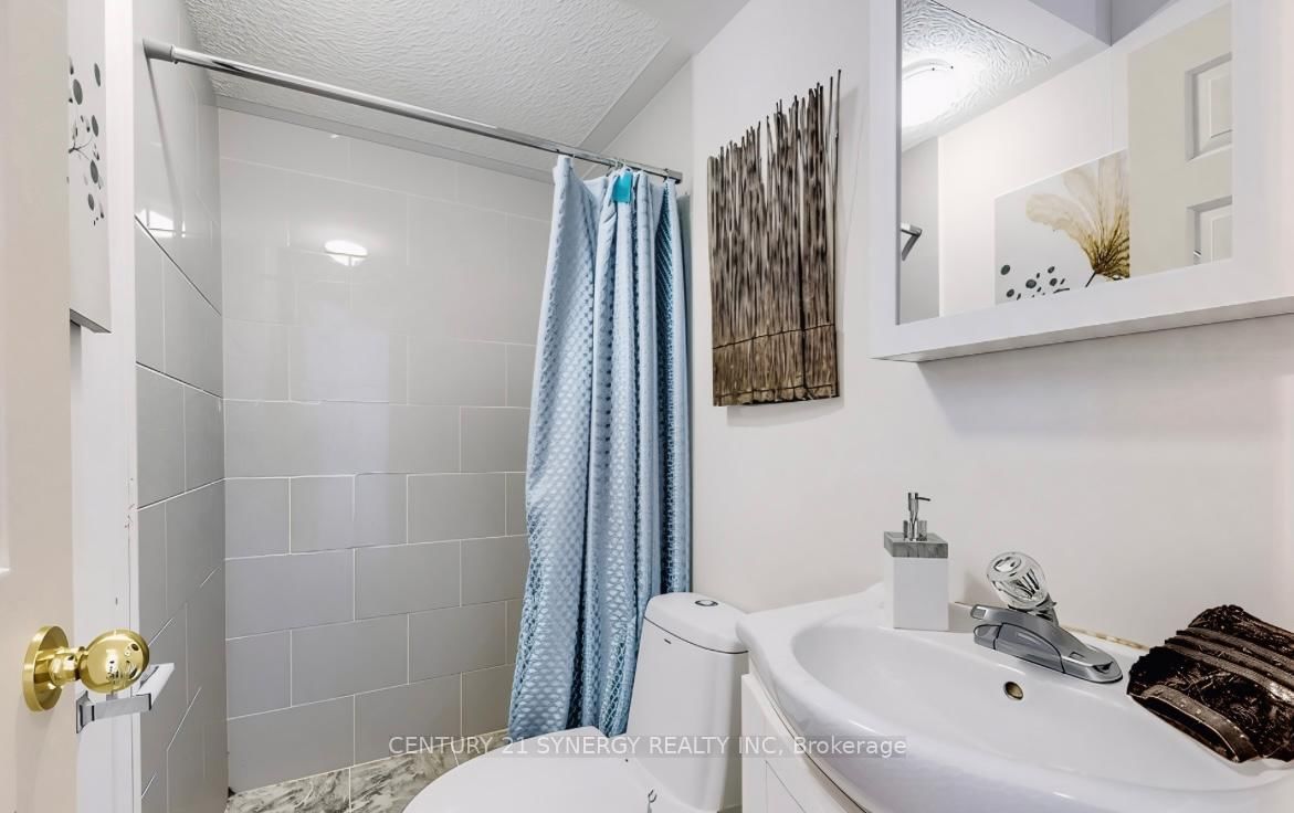5055 Heatherleigh Avenue, Unit 106 - Photo 6