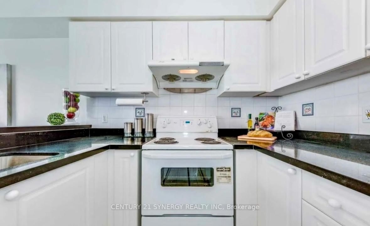 5055 Heatherleigh Avenue, Unit 106 - Photo 8