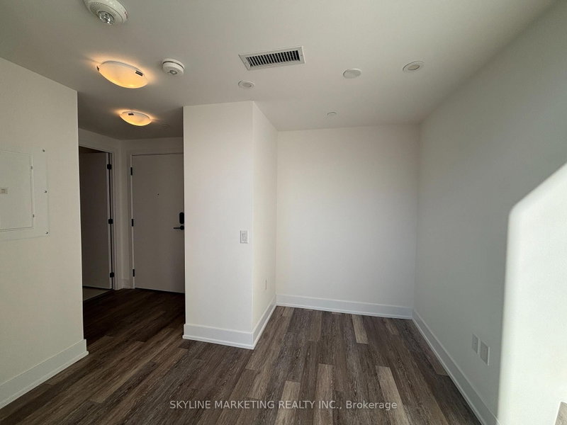 103 - 2450 Old Bronte Road