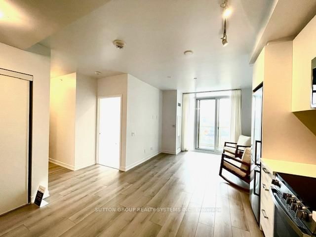 1787 W St Clair Avenue W, Unit 1109 - Photo 8
