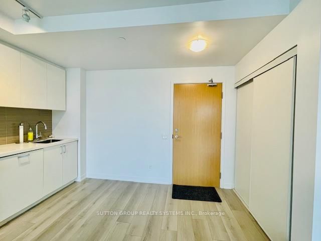 1787 W St Clair Avenue W, Unit 1109 - Photo 9