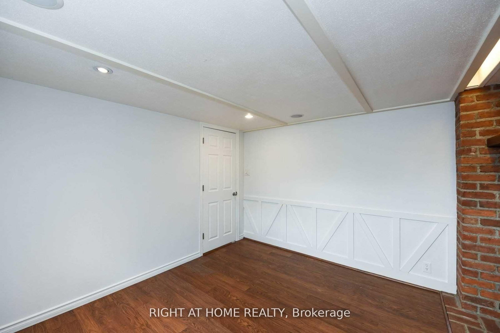 31 E Griggsden Avenue - Photo 5
