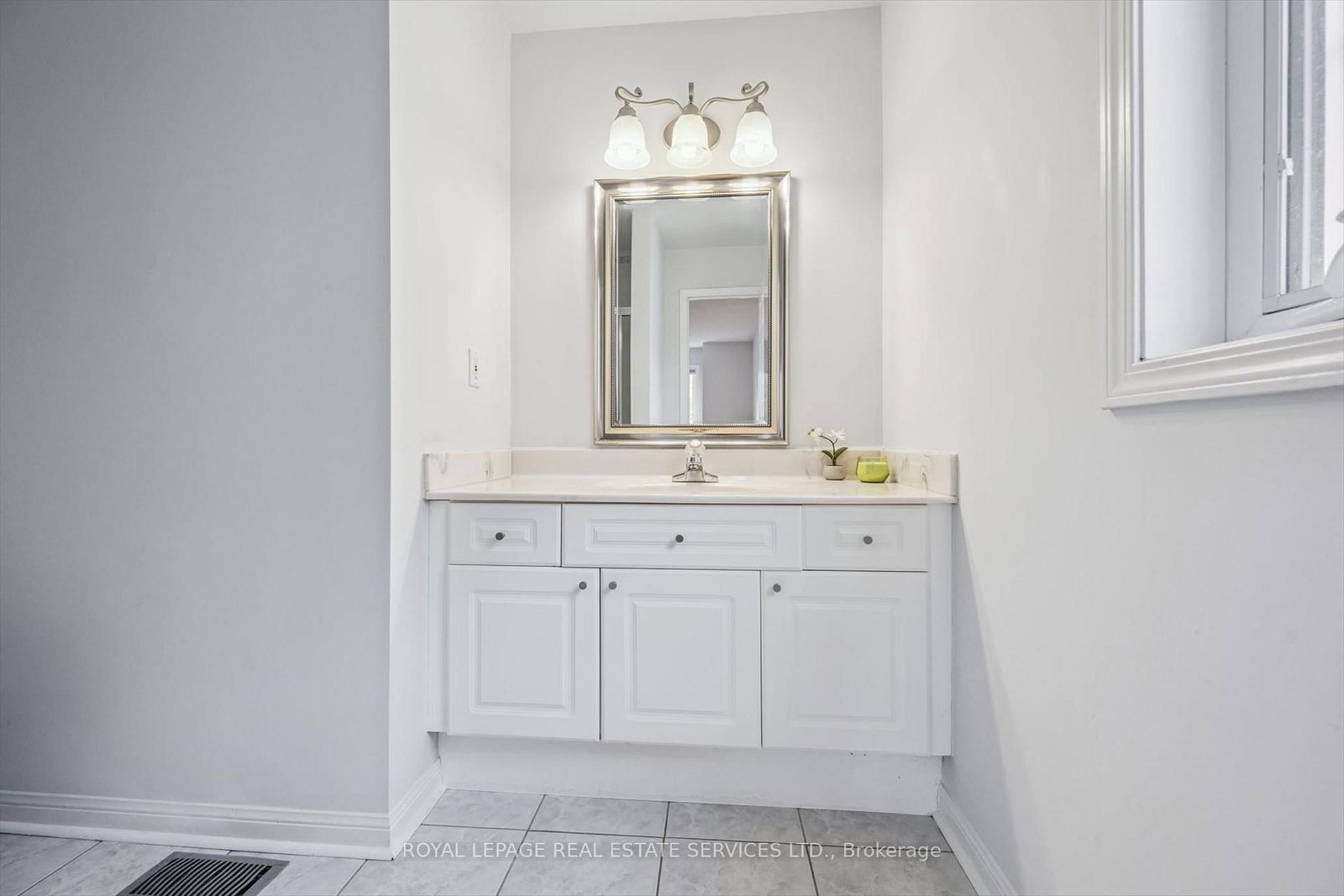 2485 Wooden Hill Circle - Photo 21