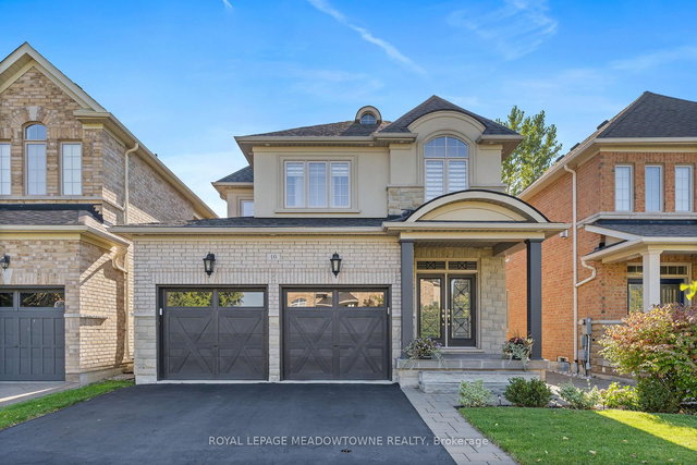 10 Silver Pond Drive