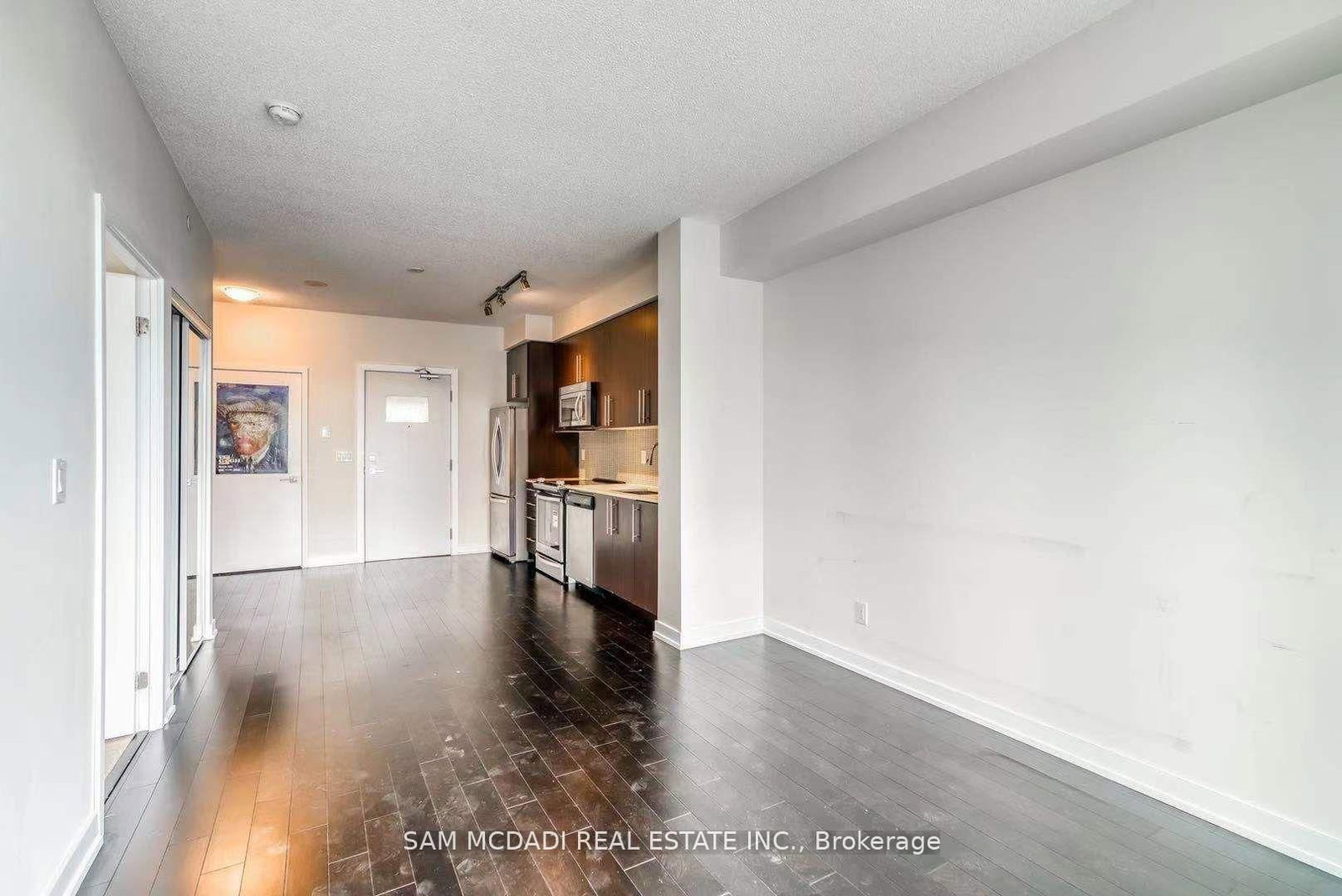 510 Curran Place, Unit 1710 - Photo 8