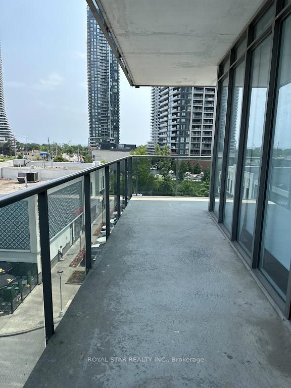 90 Park Lawn Road, Unit 508 - Photo 6