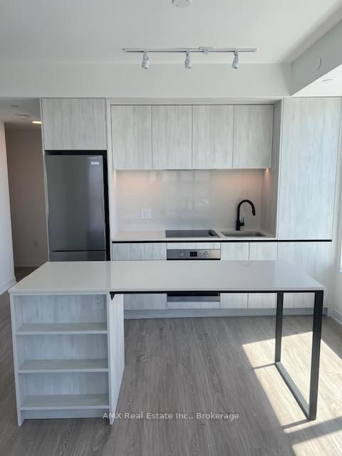 2495 Eglinton Avenue W, Unit 1804 - Photo 3