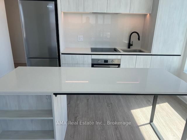 2495 Eglinton Avenue W, Unit 1804 - Photo 4