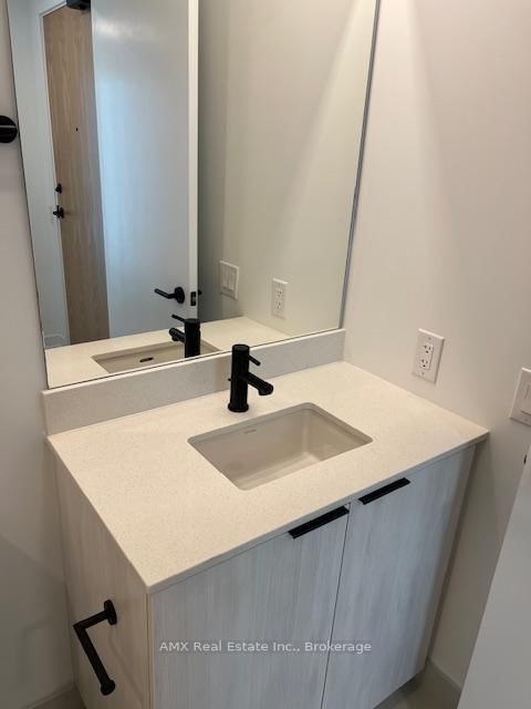 2495 Eglinton Avenue W, Unit 1804 - Photo 8