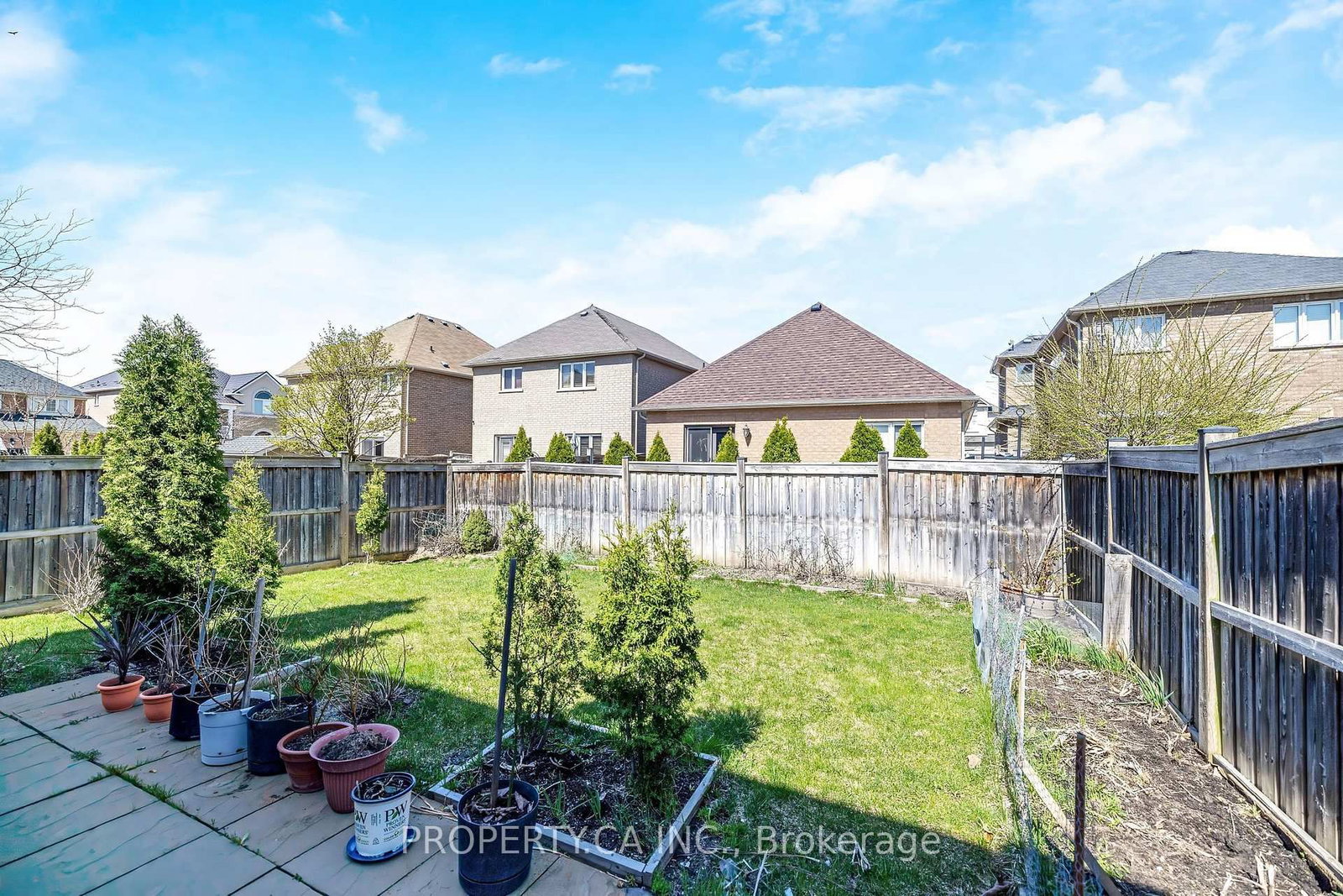 211 Mclaughlin Avenue • Milton, ON photo 30