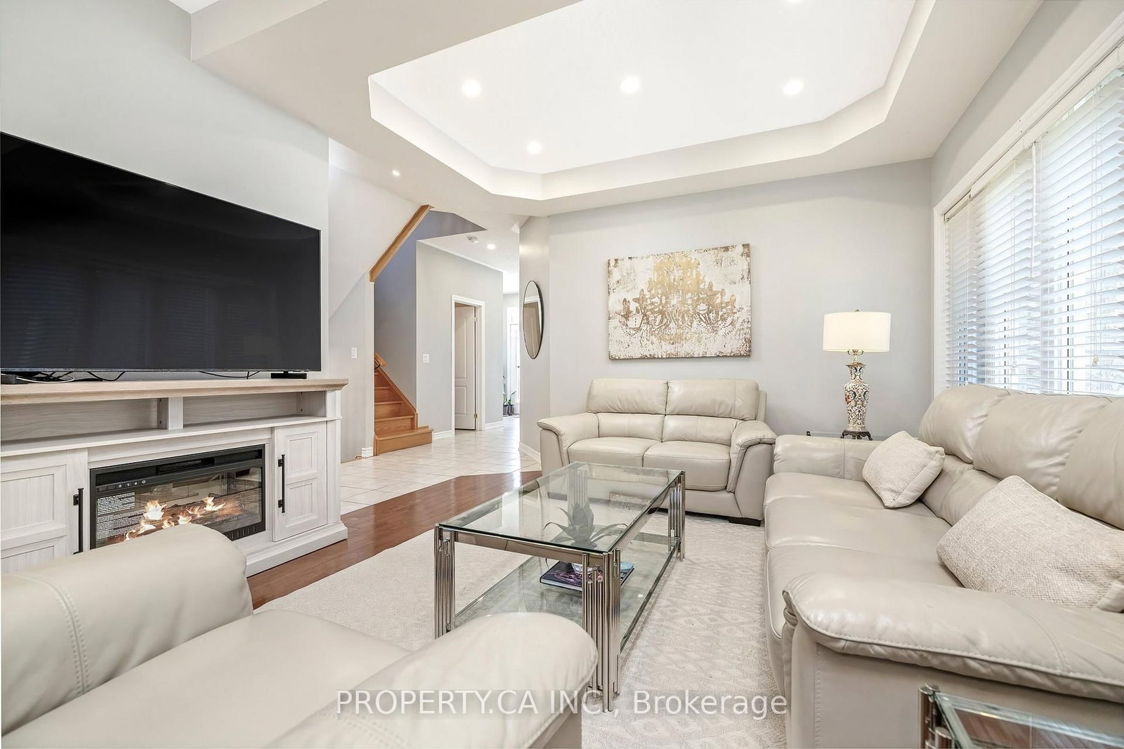 211 Mclaughlin Avenue • Milton, ON photo 6