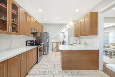 211 Mclaughlin Avenue • Milton, ON photo 9