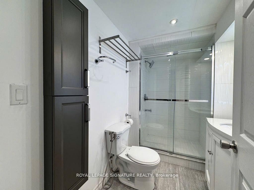 285 Mississaga Street, Unit Bsmt - Photo 15