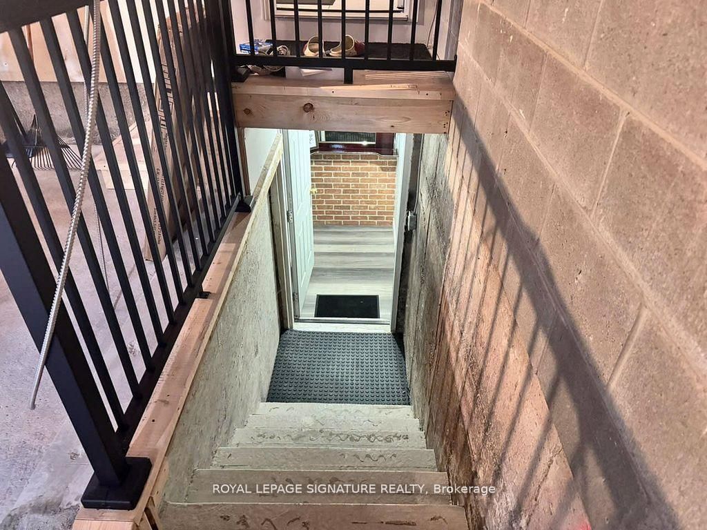 285 Mississaga Street, Unit Bsmt - Photo 6