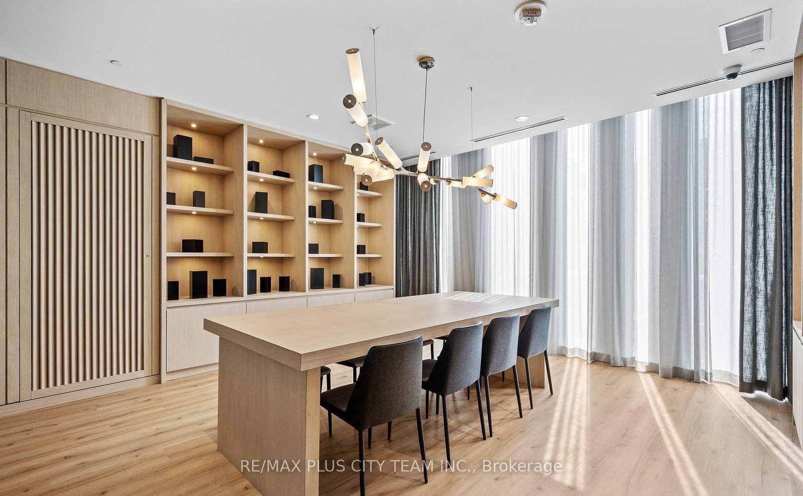 215 Veterans Drive, Unit 103 - Photo 16