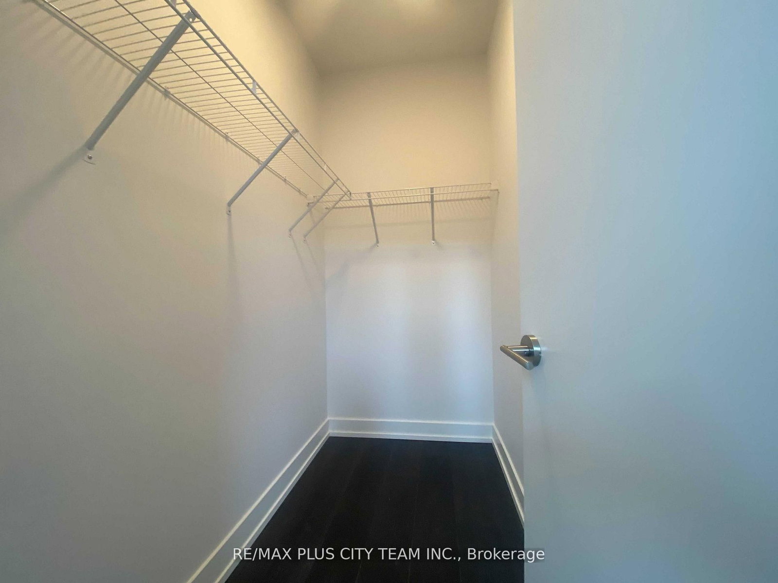 215 Veterans Drive, Unit 103 - Photo 6