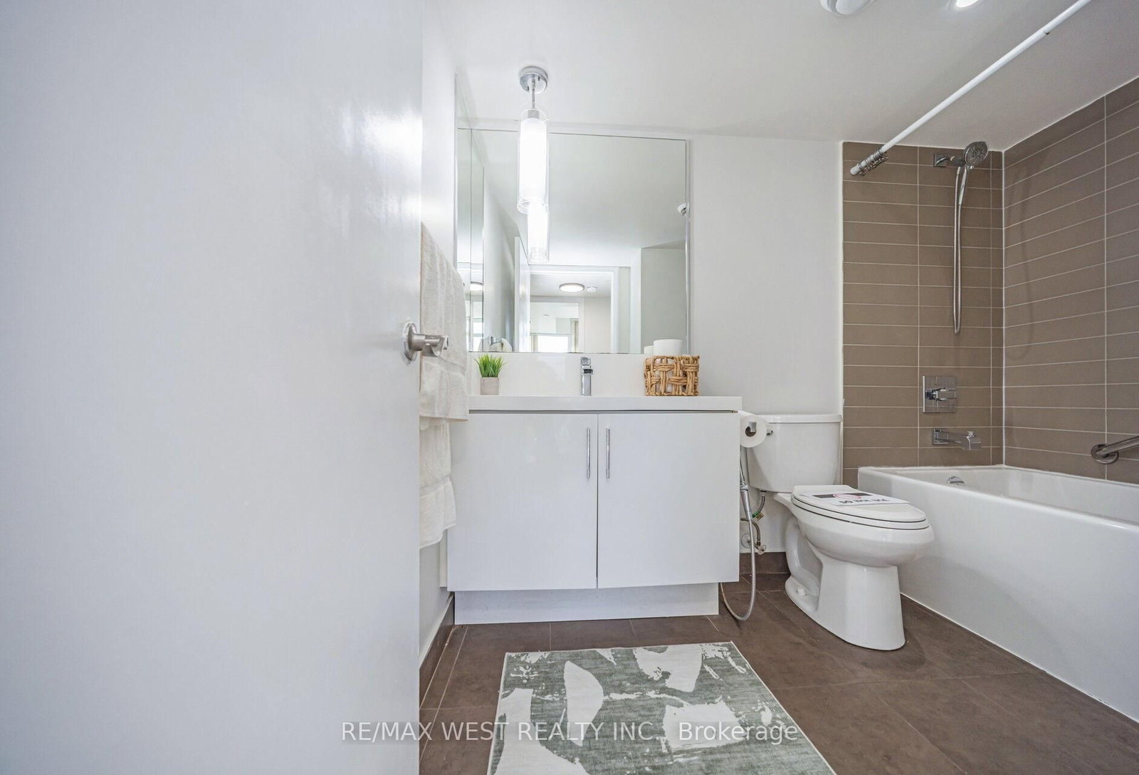 1 Valhalla Inn Road, Unit 905 - Photo 44