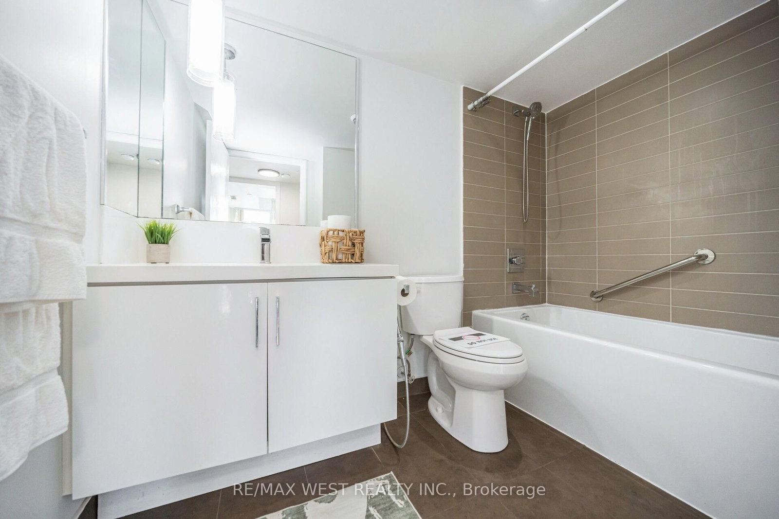 1 Valhalla Inn Road, Unit 905 - Photo 45