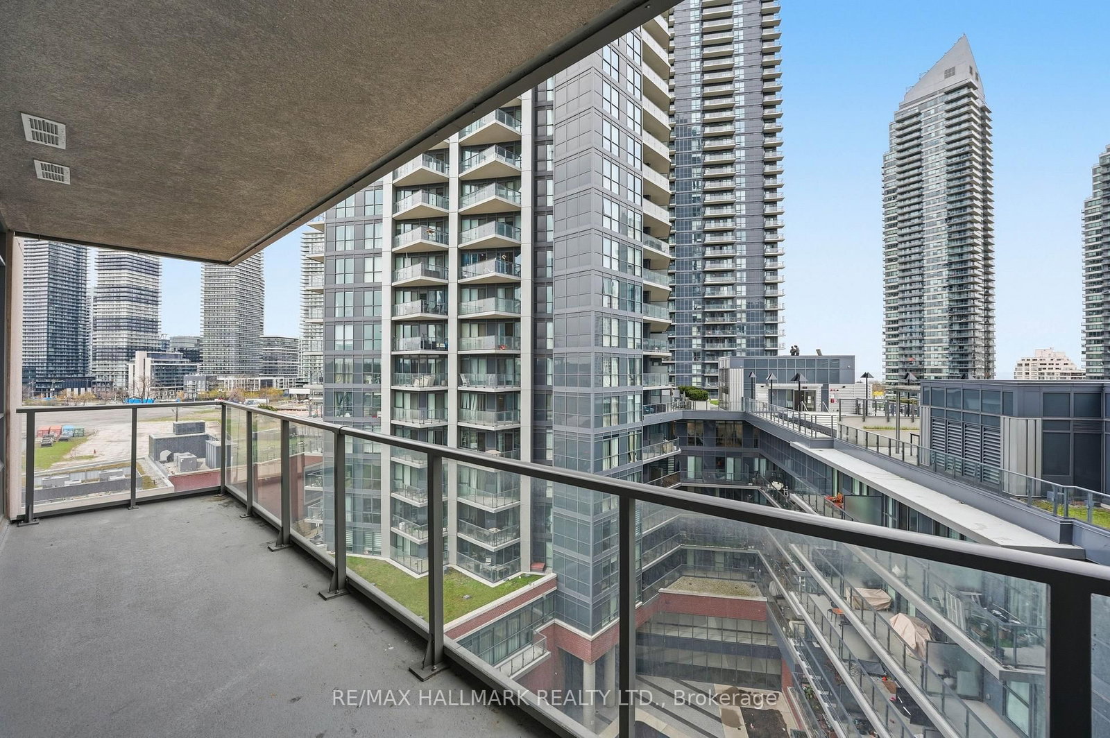 36 Park Lawn Road, Unit 710 - Photo 16