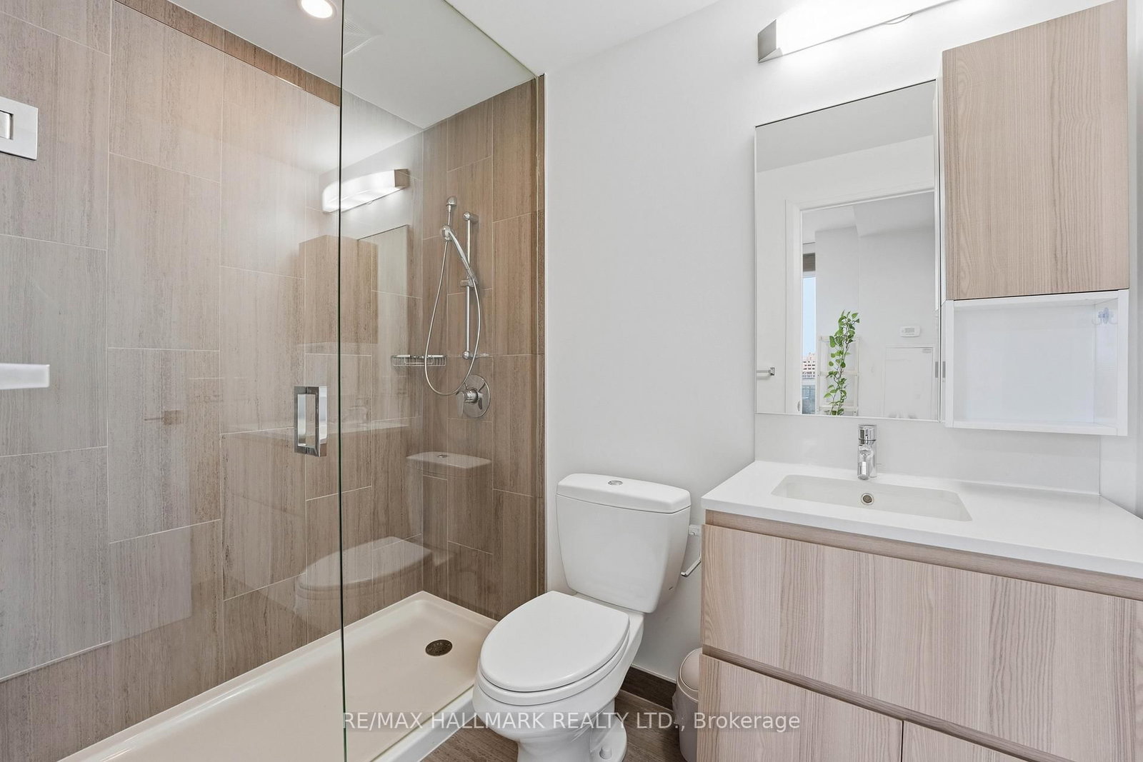 36 Park Lawn Road, Unit 710 - Photo 4