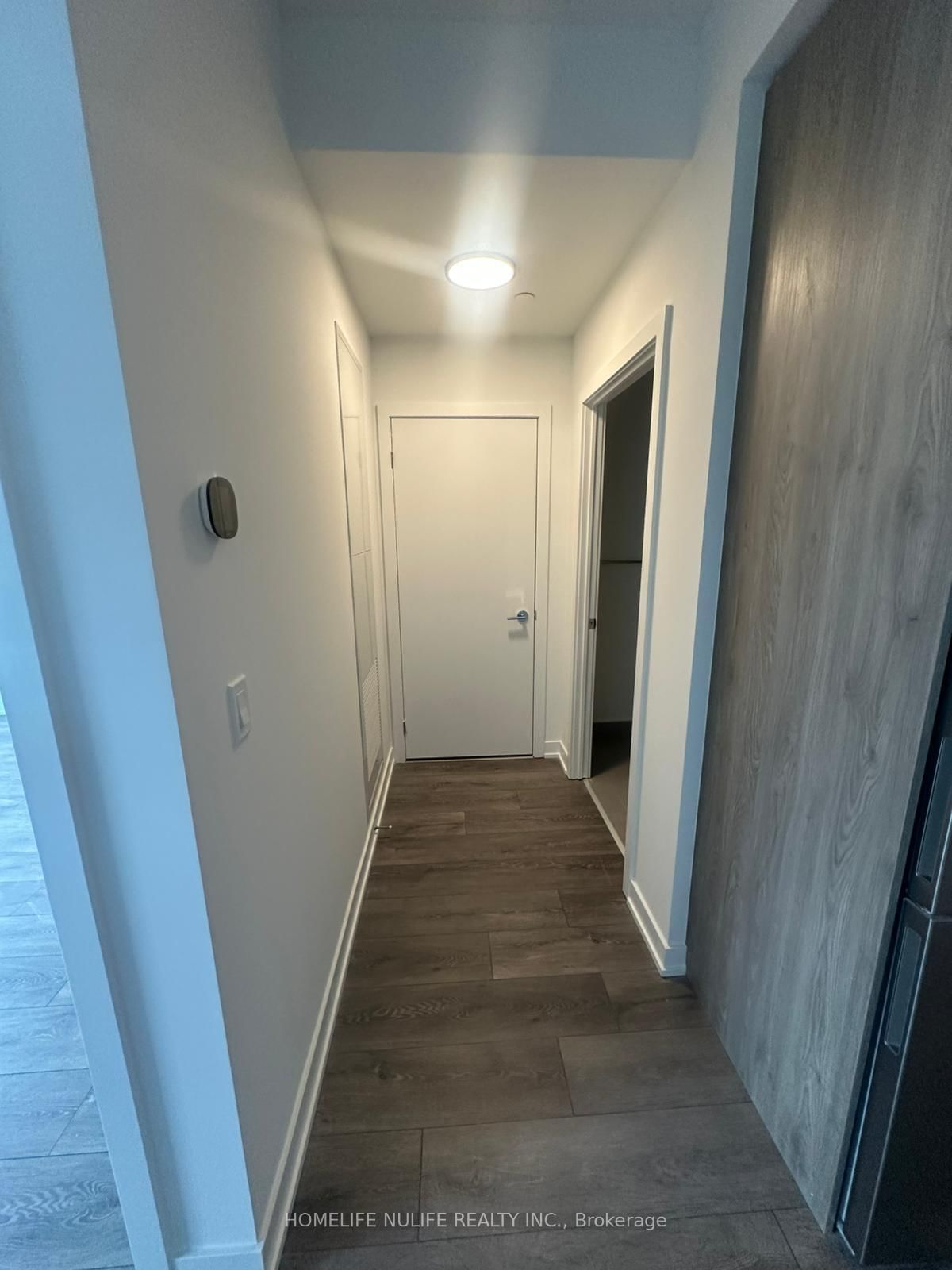 1007 THE QUEENSWAY Avenue S, Unit 1307 - Photo 14