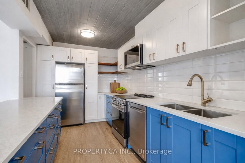 1706 - 155 Marlee Ave, Toronto, M6B 4B5 | Image 2