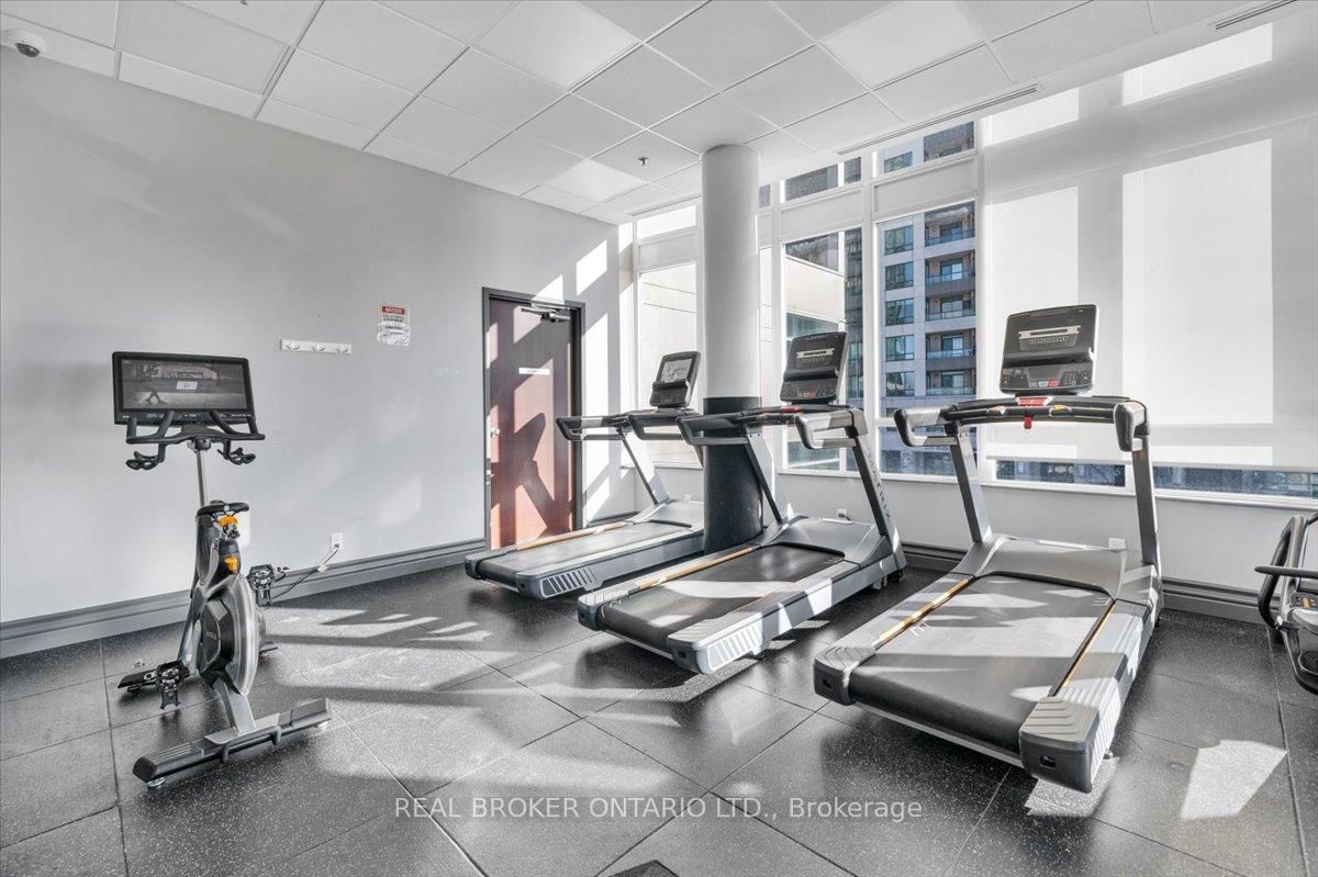 335 Rathburn Road W, Unit 312 - Photo 28
