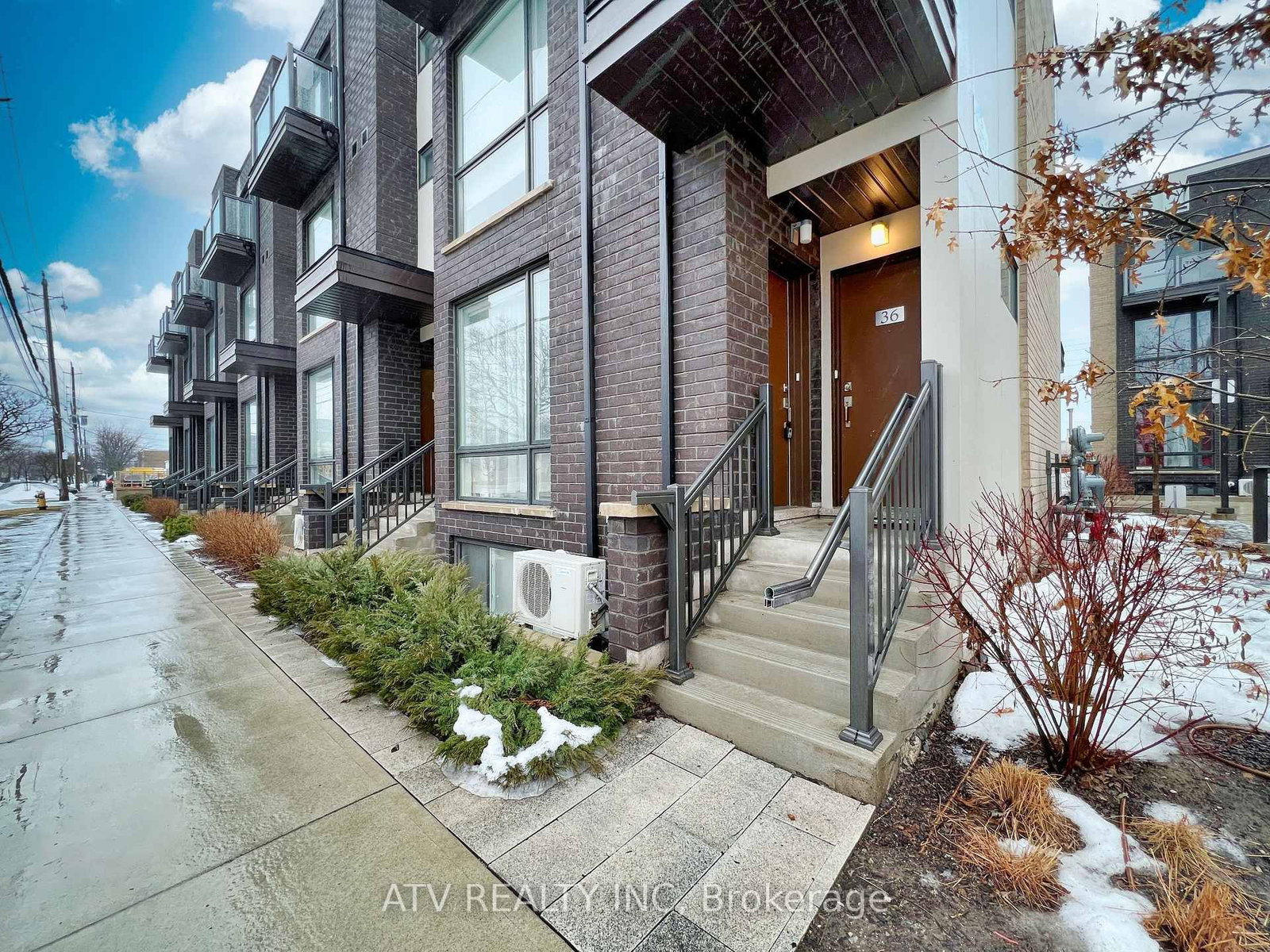 26 Fieldway Road, Unit 35