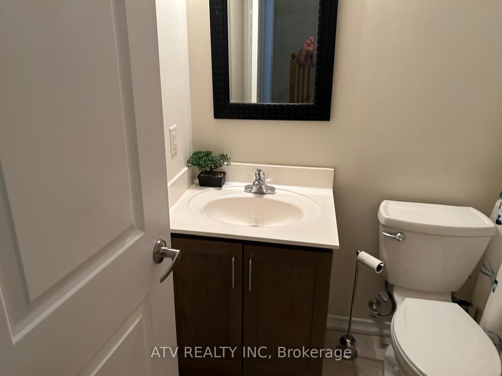 26 Fieldway Road, Unit 35 - Photo 13