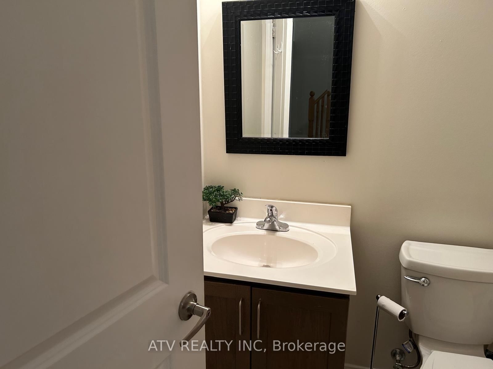 26 Fieldway Road, Unit 35 - Photo 15