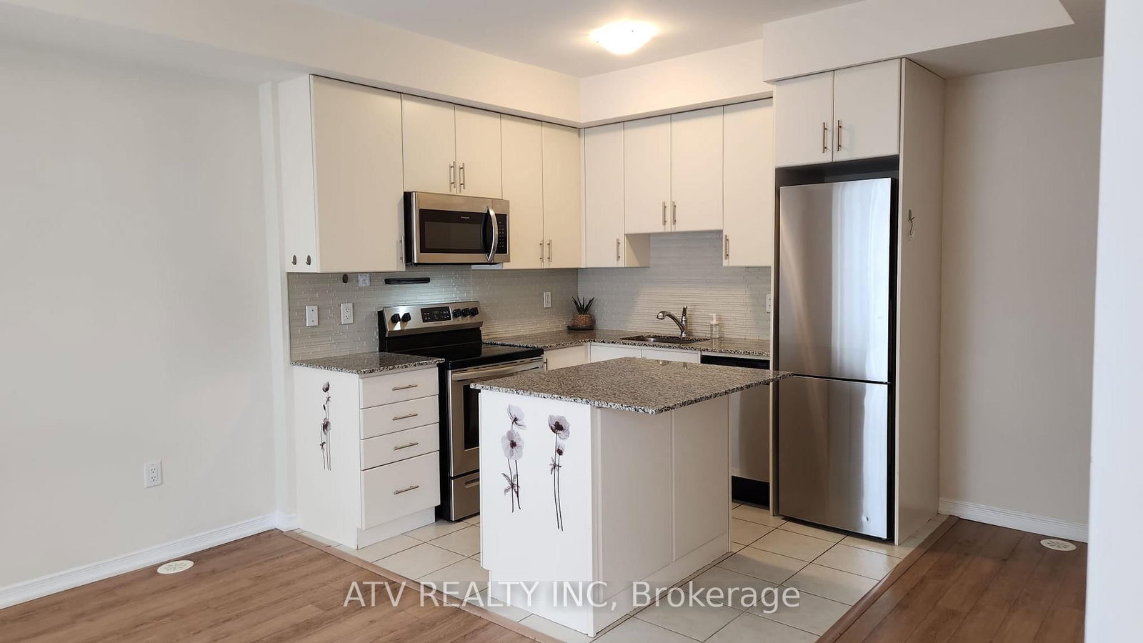 26 Fieldway Road, Unit 35 - Photo 6