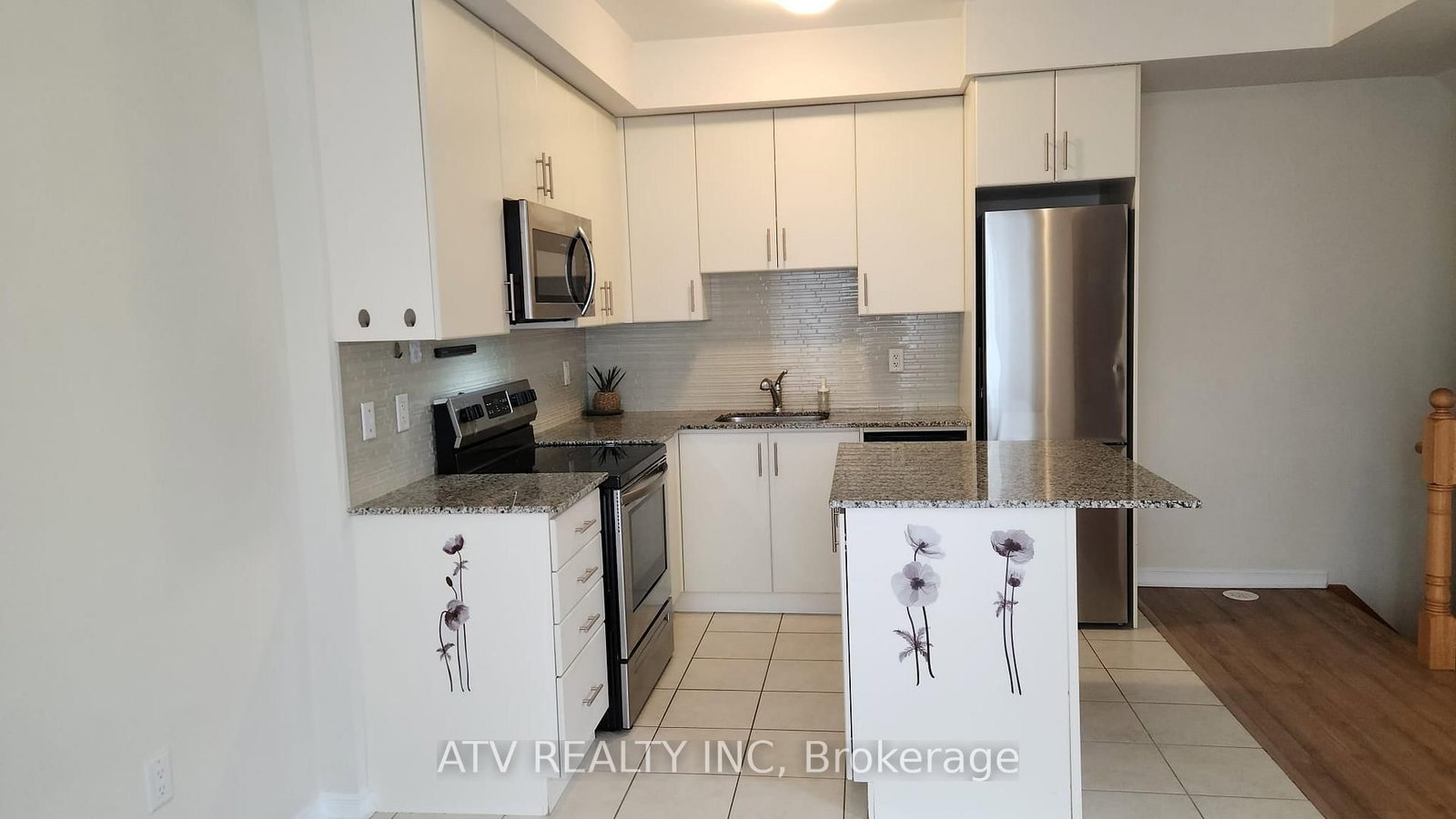 26 Fieldway Road, Unit 35 - Photo 7
