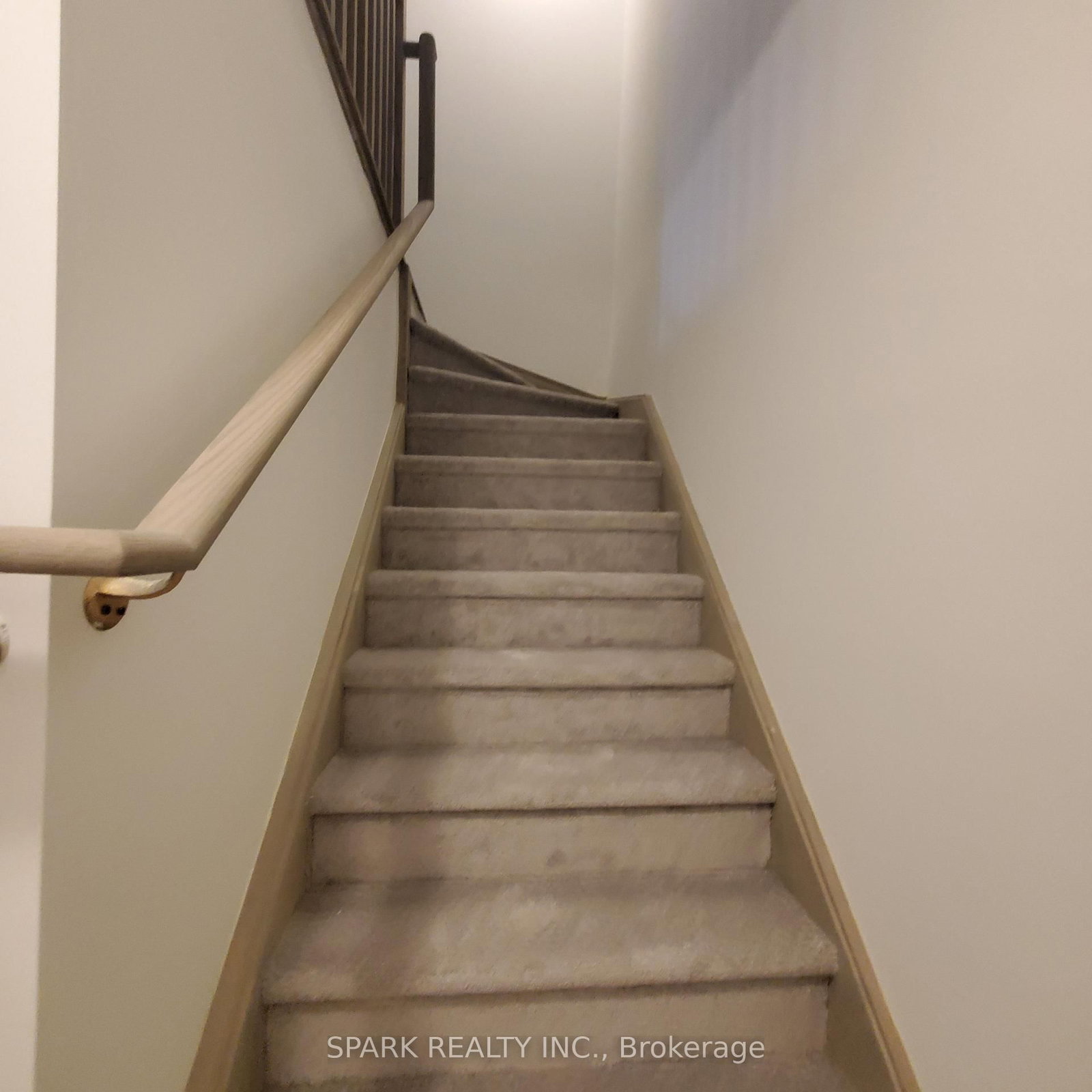 3562 Colonial Drive, Unit 21 - Photo 19