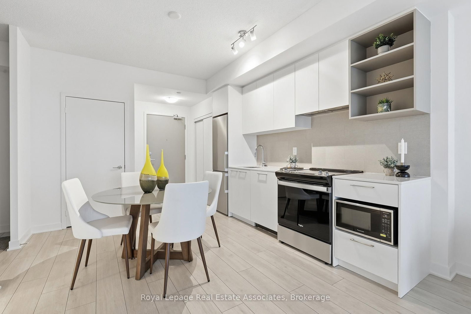 260 Malta Avenue • #1106 • Brampton, ON photo 11