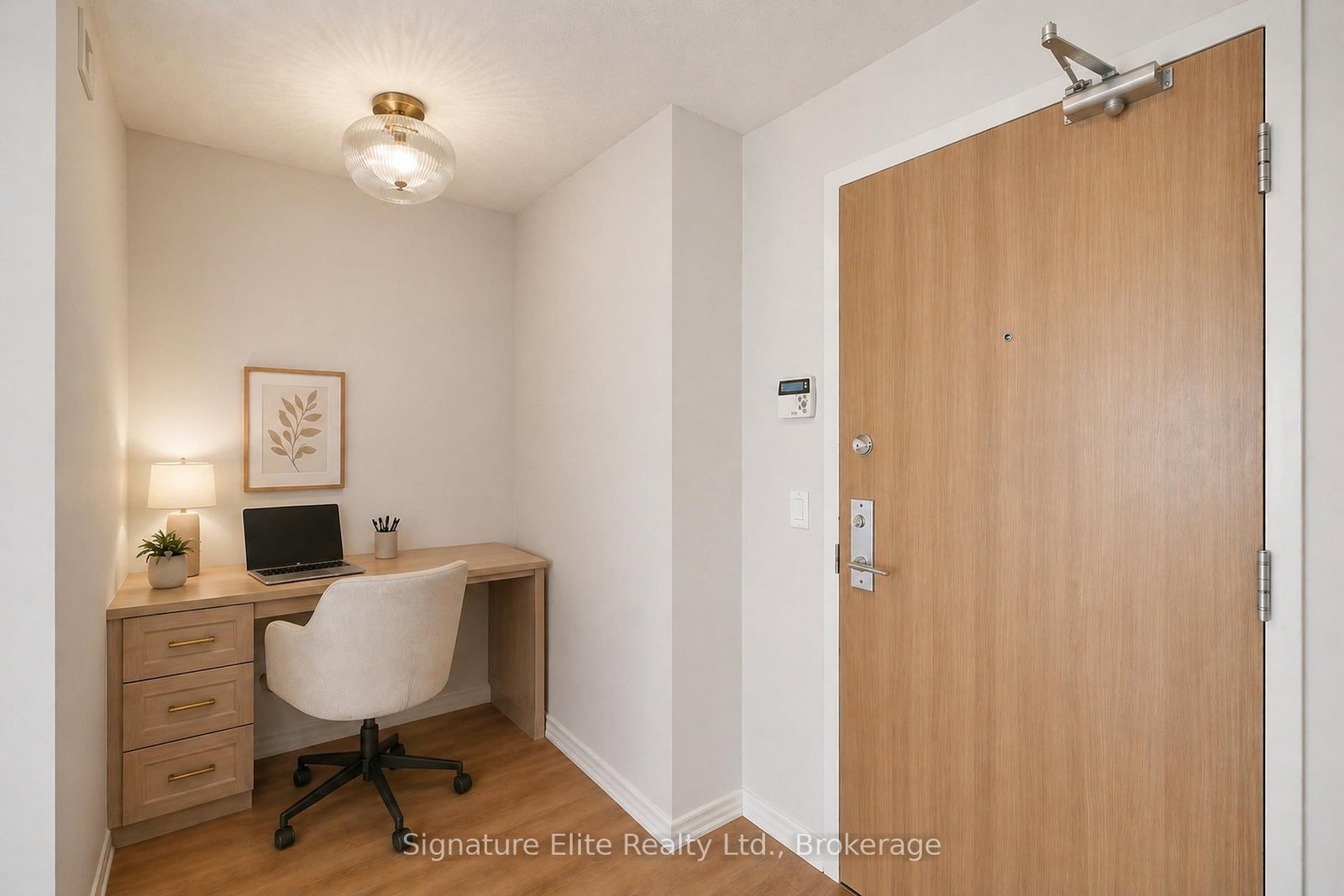 1403 Royal York Road, Unit 909 - Photo 9