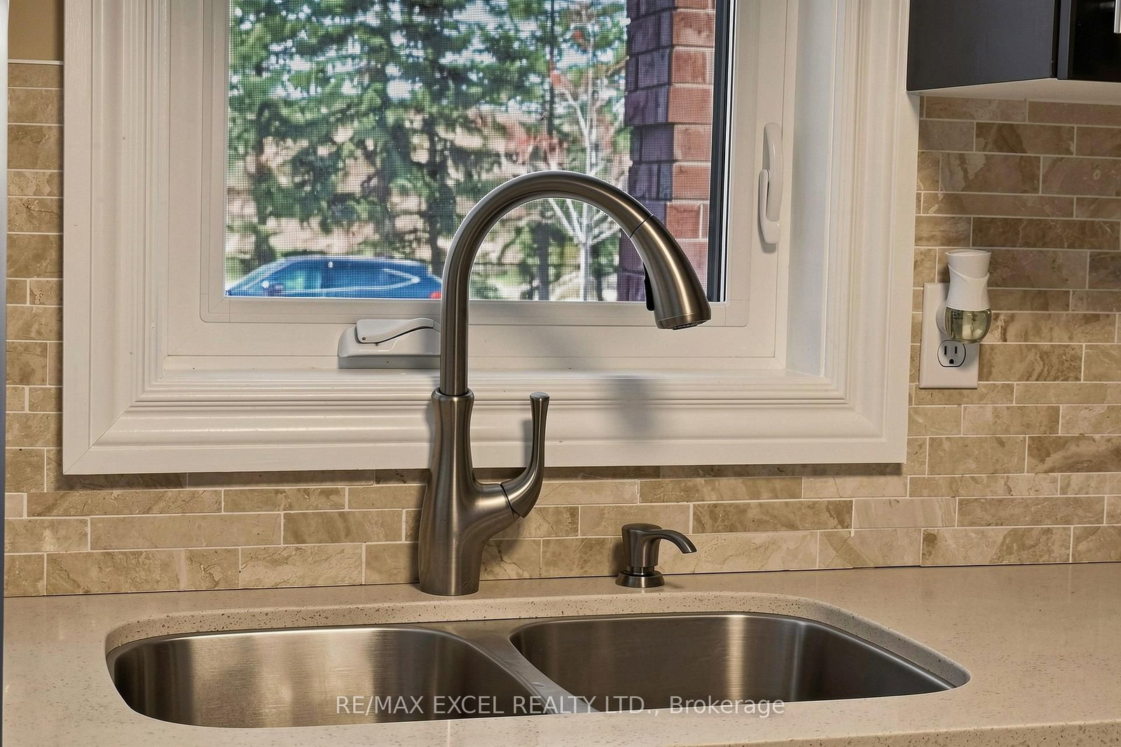 3653 Indigo Crescent - Photo 14