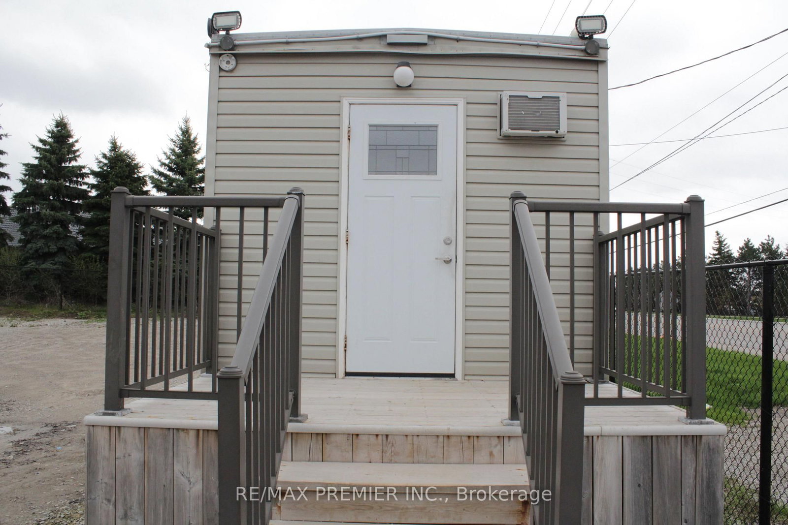 11859 Hurontario Street - Photo 14