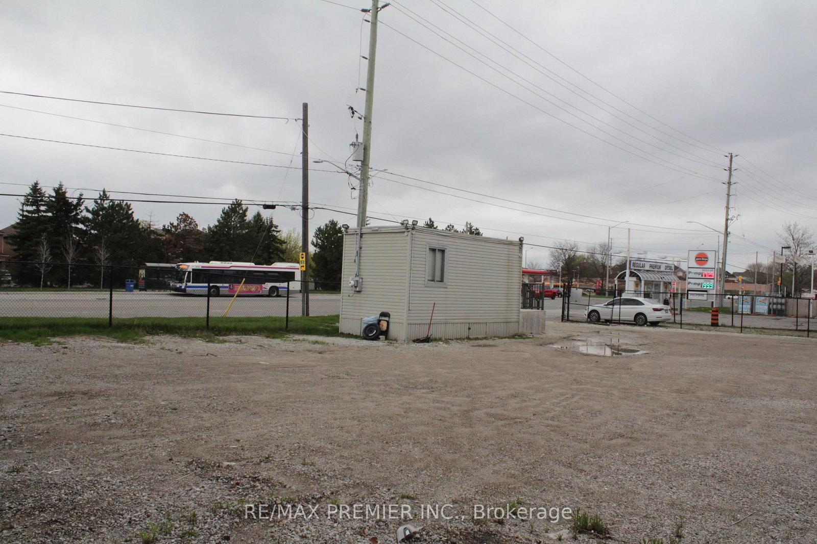 11859 Hurontario Street - Photo 9