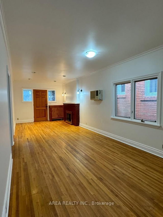 Main - 39 Rosethorn Avenue