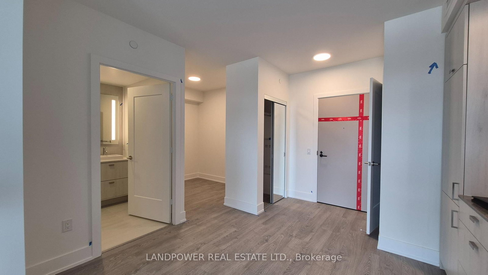 858 Dupont Street, Unit 507 - Photo 8