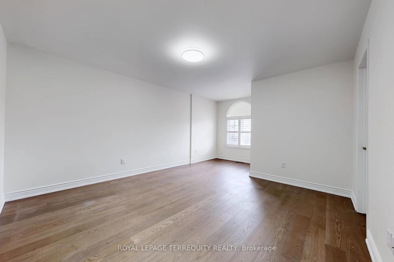 2062 Redstone Crescent - Photo 19