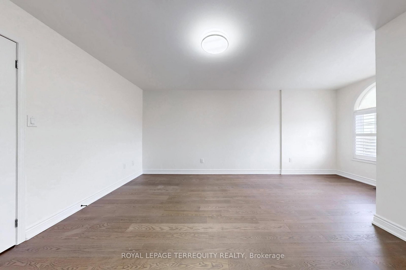 2062 Redstone Crescent - Photo 22