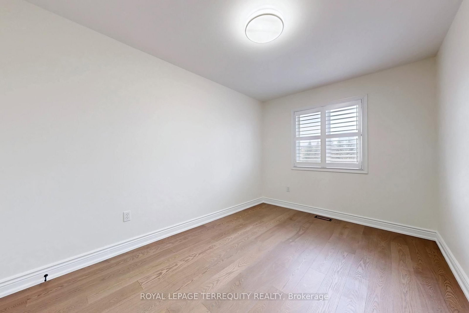 2062 Redstone Crescent - Photo 26