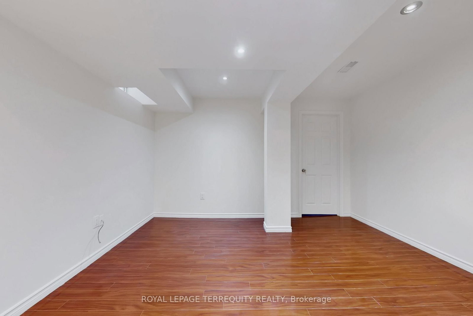 2062 Redstone Crescent - Photo 37