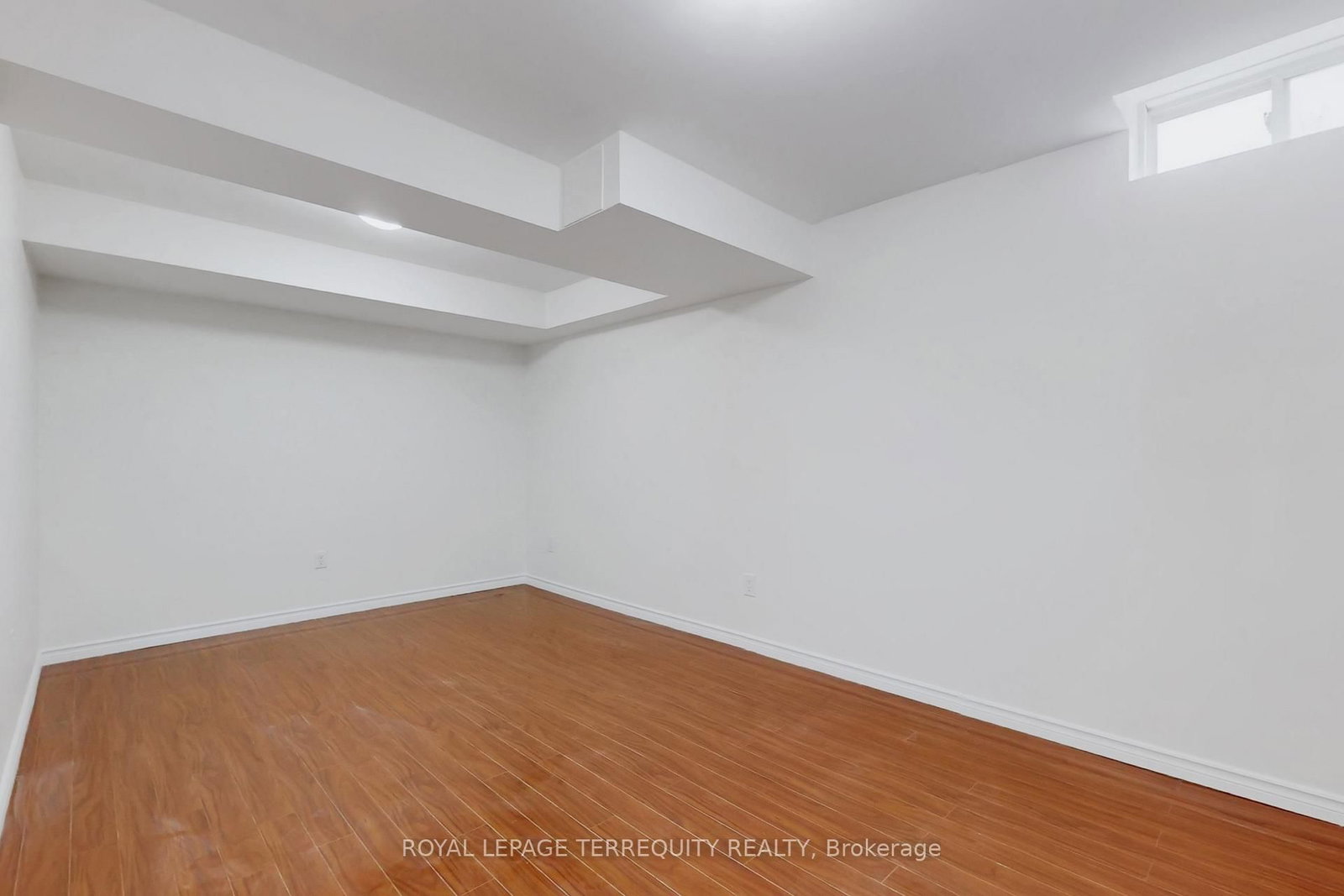 2062 Redstone Crescent - Photo 44