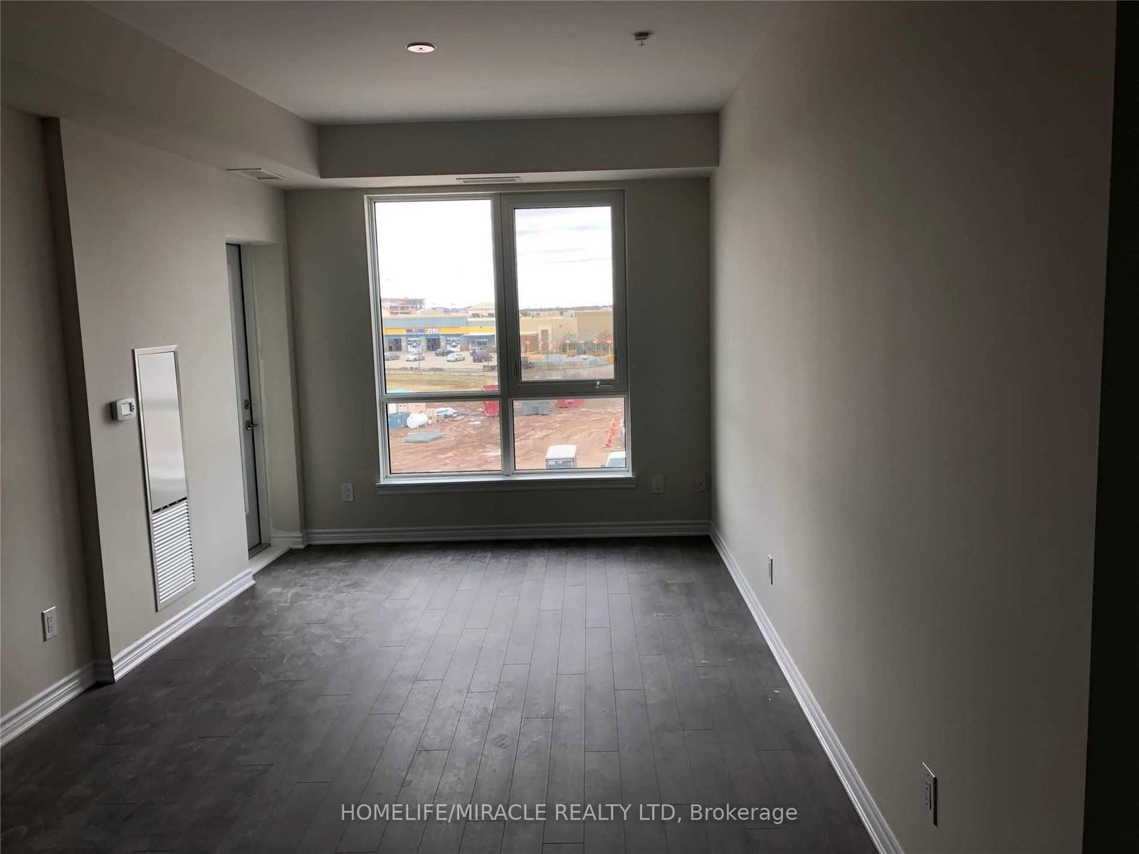 150 OAK PARK Boulevard E, Unit 312 - Photo 6