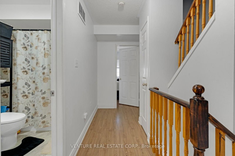 19 Spadina Brampton,ON L6X 4X6 — Photo 16